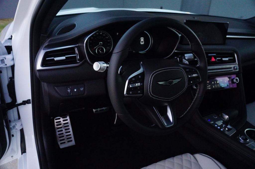 New 2025 Genesis G70 3.3T Advanced w/ Sport Prestige Package image 17
