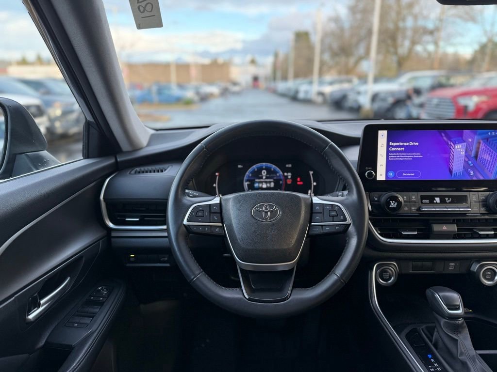 Used 2024 Toyota Grand Highlander XLE image 24