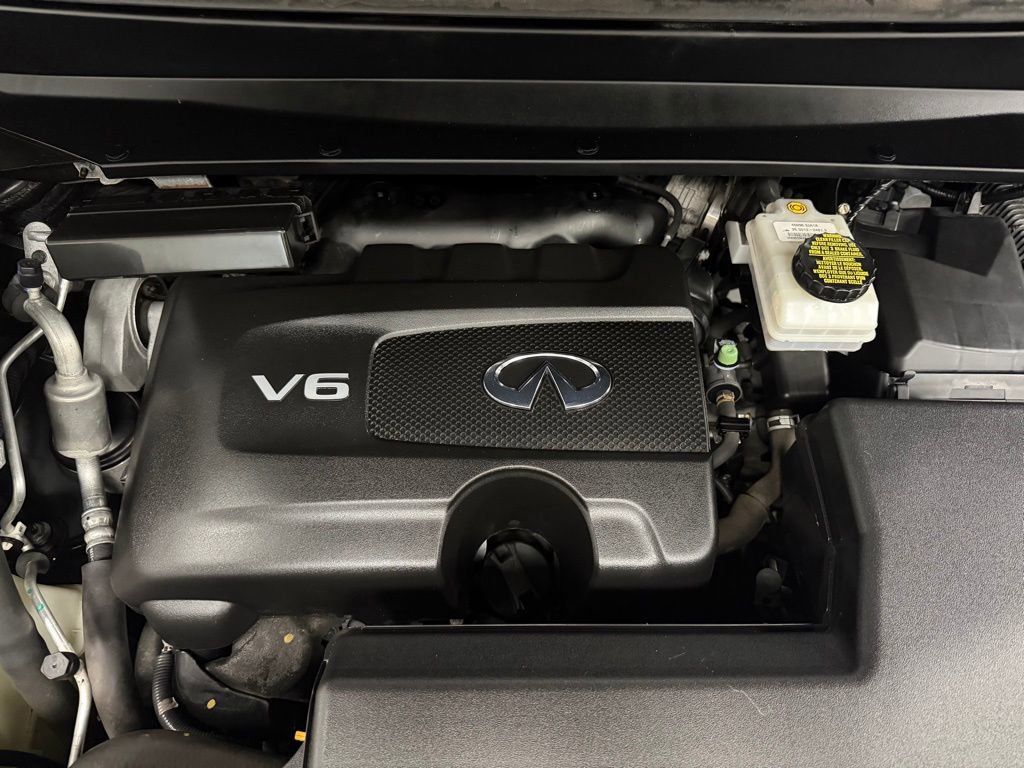 Used 2019 INFINITI QX60 Luxe w/ Sensory Package image 9