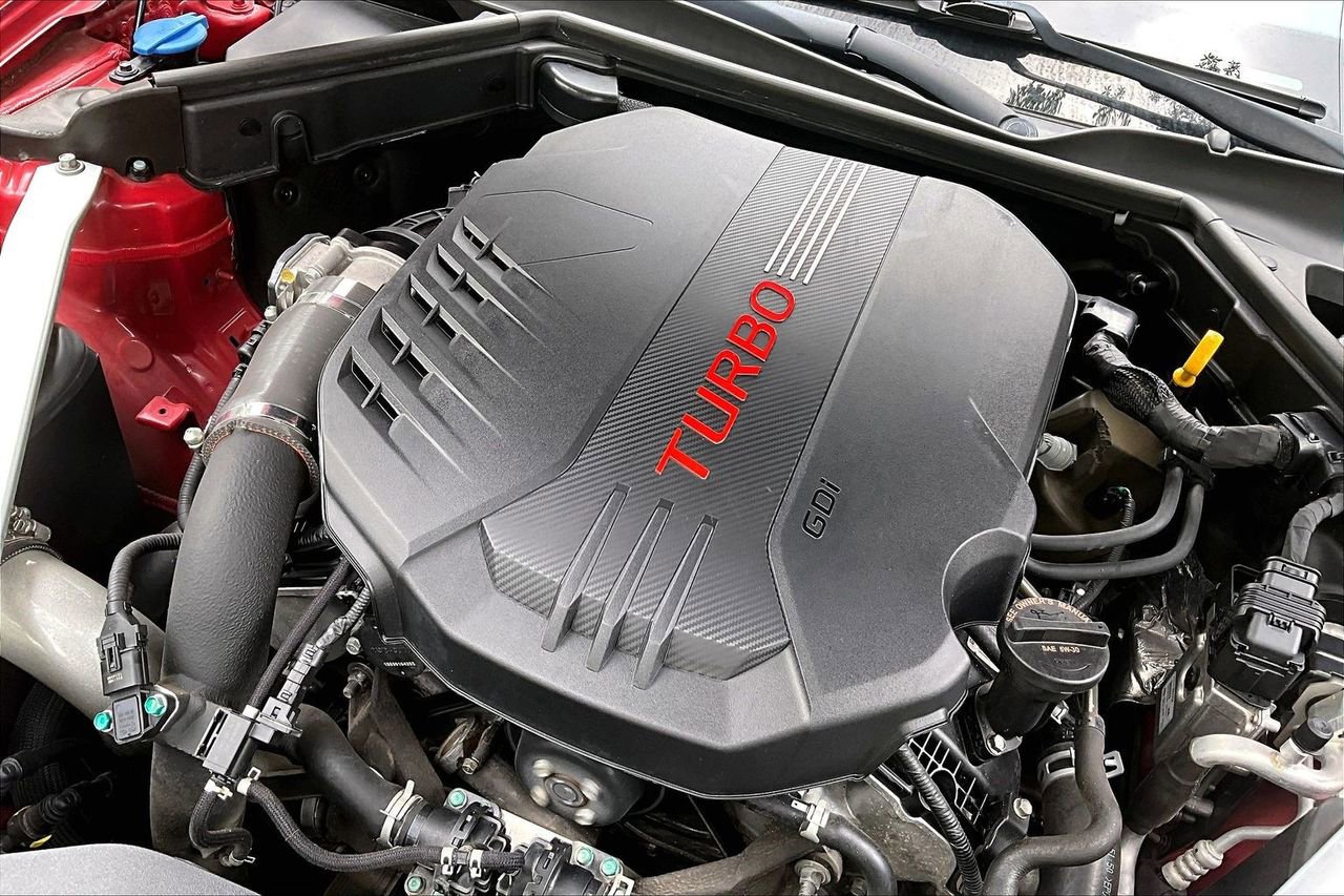 Used 2018 Kia Stinger GT RWD image 32