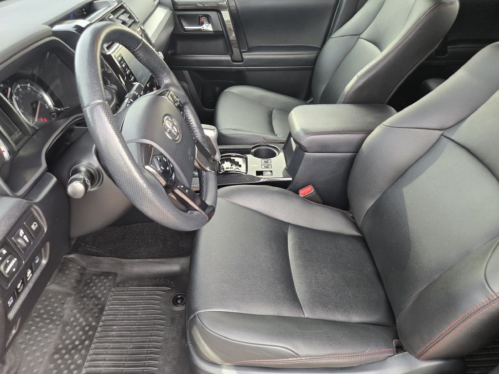 Used 2024 Toyota 4Runner TRD Off-Road Premium w/ Off Road Premium Plus Package AWD/4WD image 14
