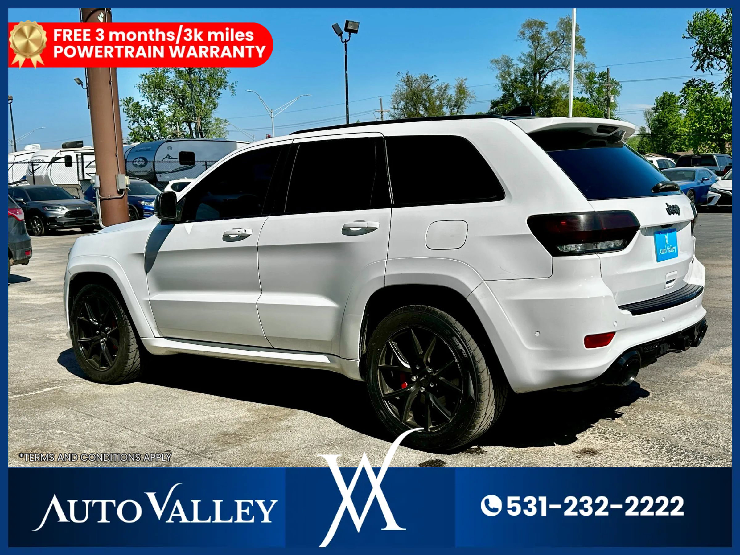 Used 2018 Jeep Grand Cherokee SRT image 5