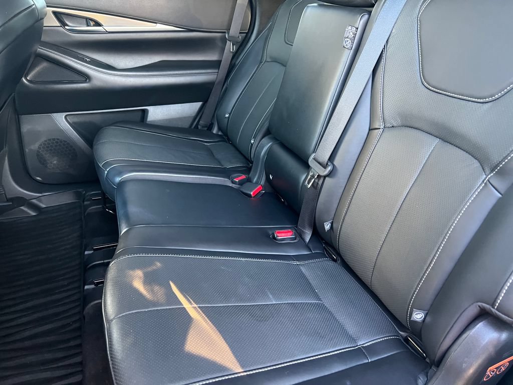 Used 2023 INFINITI QX60 Luxe AWD/4WD image 14