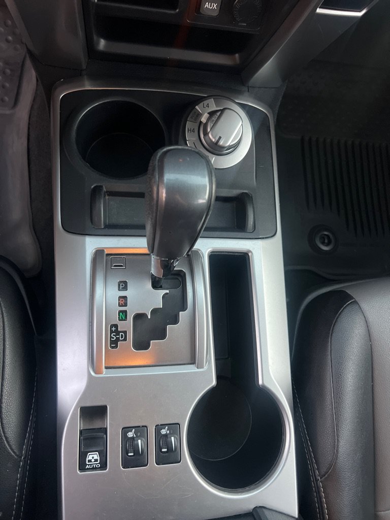 Used 2017 Toyota 4Runner SR5 Premium AWD/4WD image 32