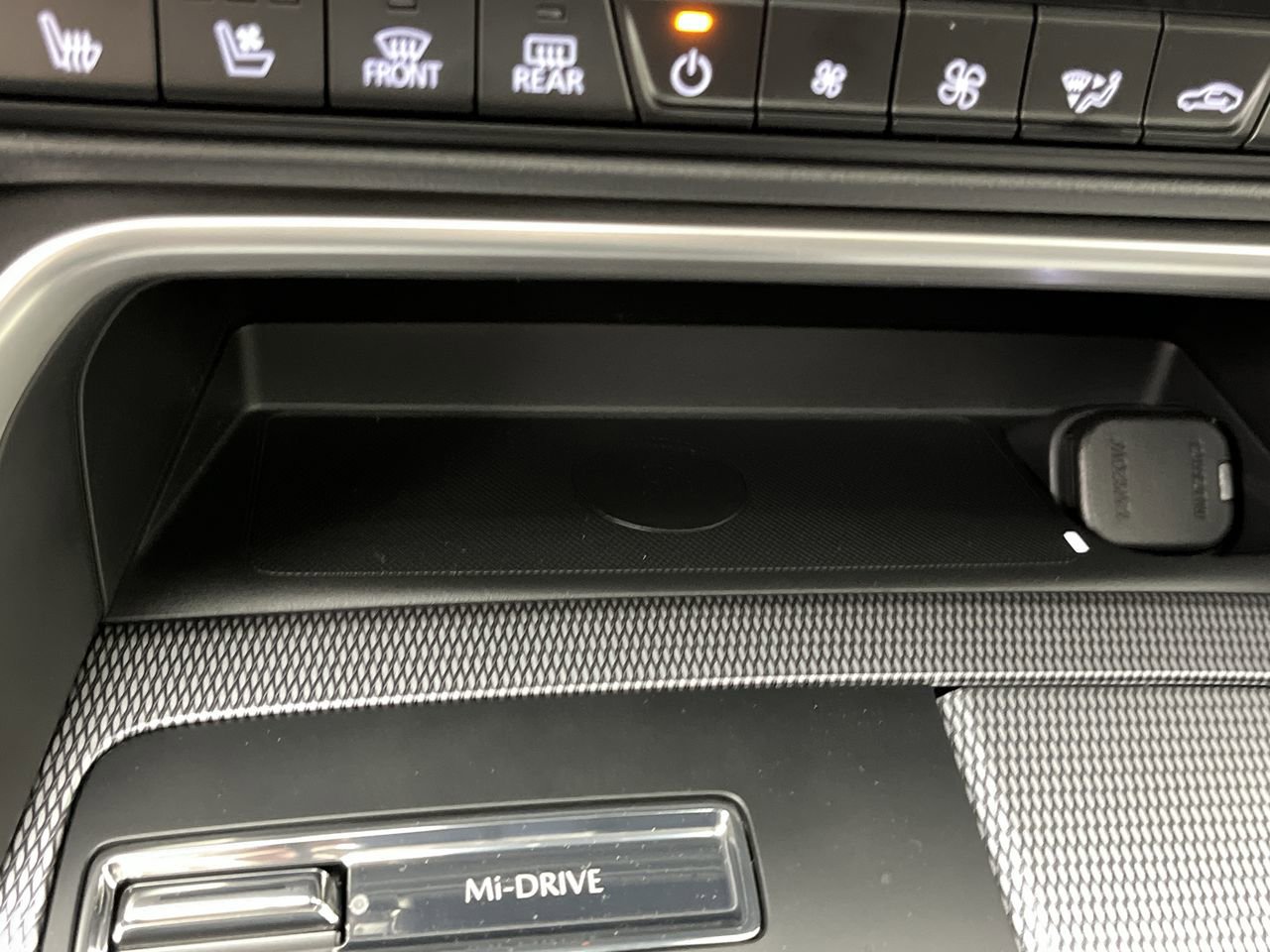 New 2026 MAZDA CX-90 Plug-In Hybrid w/ Preferred AWD/4WD image 25