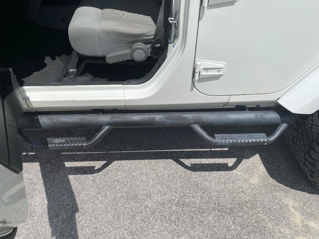 Used 2008 Jeep Wrangler Unlimited Rubicon w/ PWR Convenience Group AWD/4WD image 39
