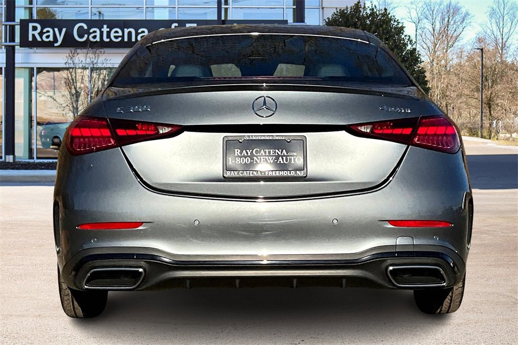 Used 2024 Mercedes-Benz C 300 4MATIC Sedan image 4