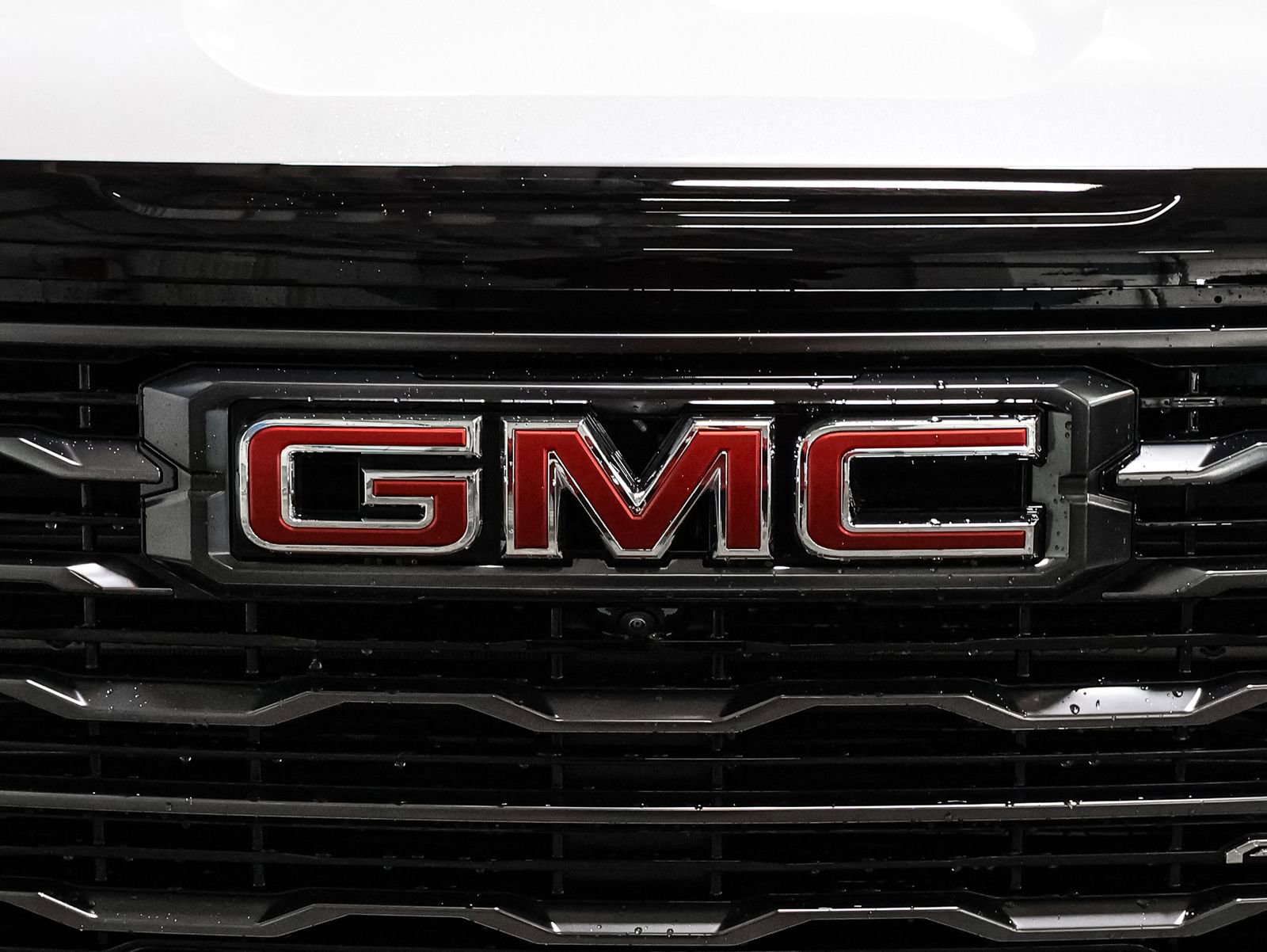 New 2026 GMC Acadia AT4 w/ LPO, Floor Liner Package image 13