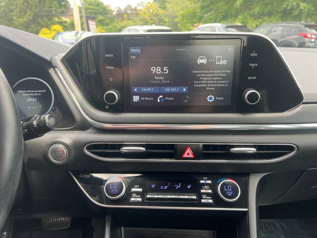 Used 2020 Hyundai Sonata SEL w/ Convenience + Sunroof Package FWD image 16