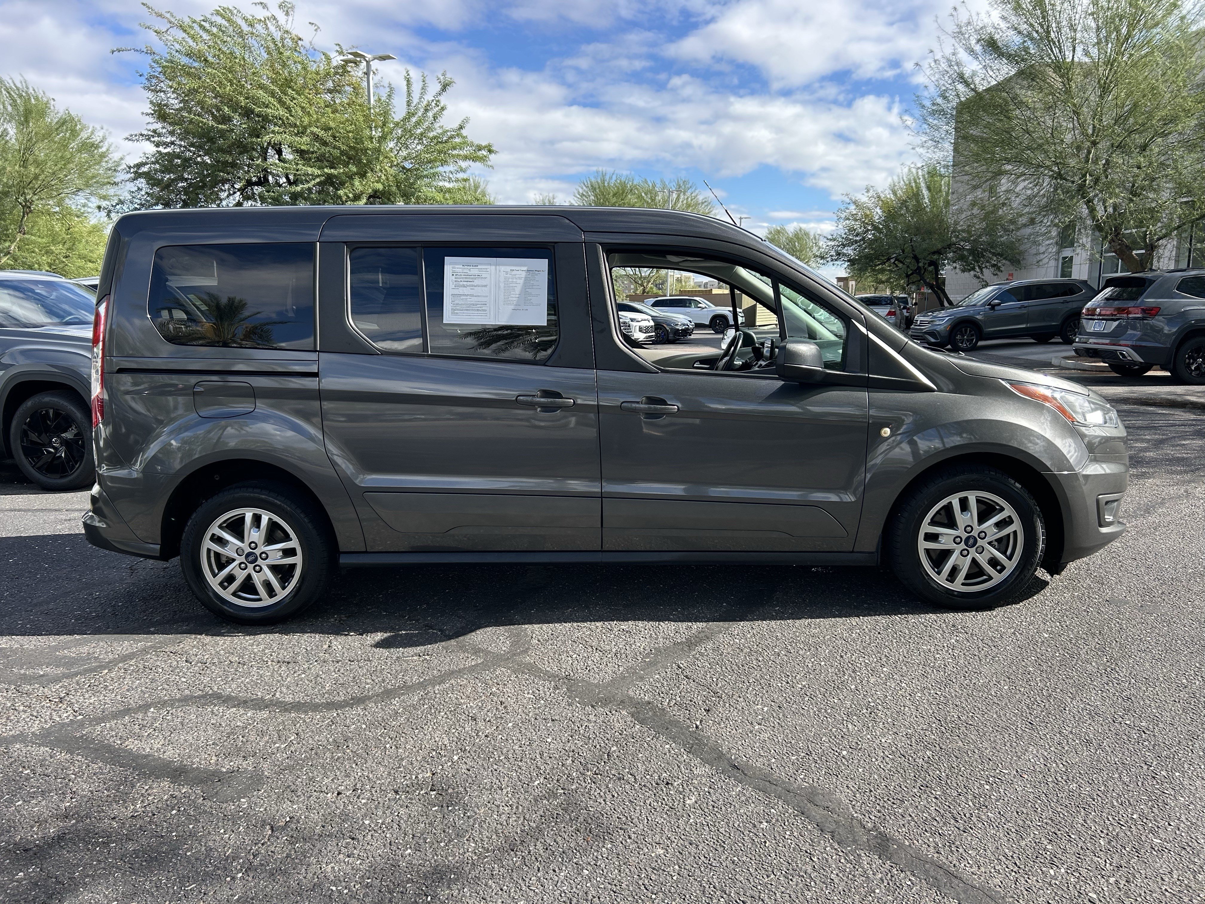 Used 2020 Ford Transit Connect XLT FWD image 5