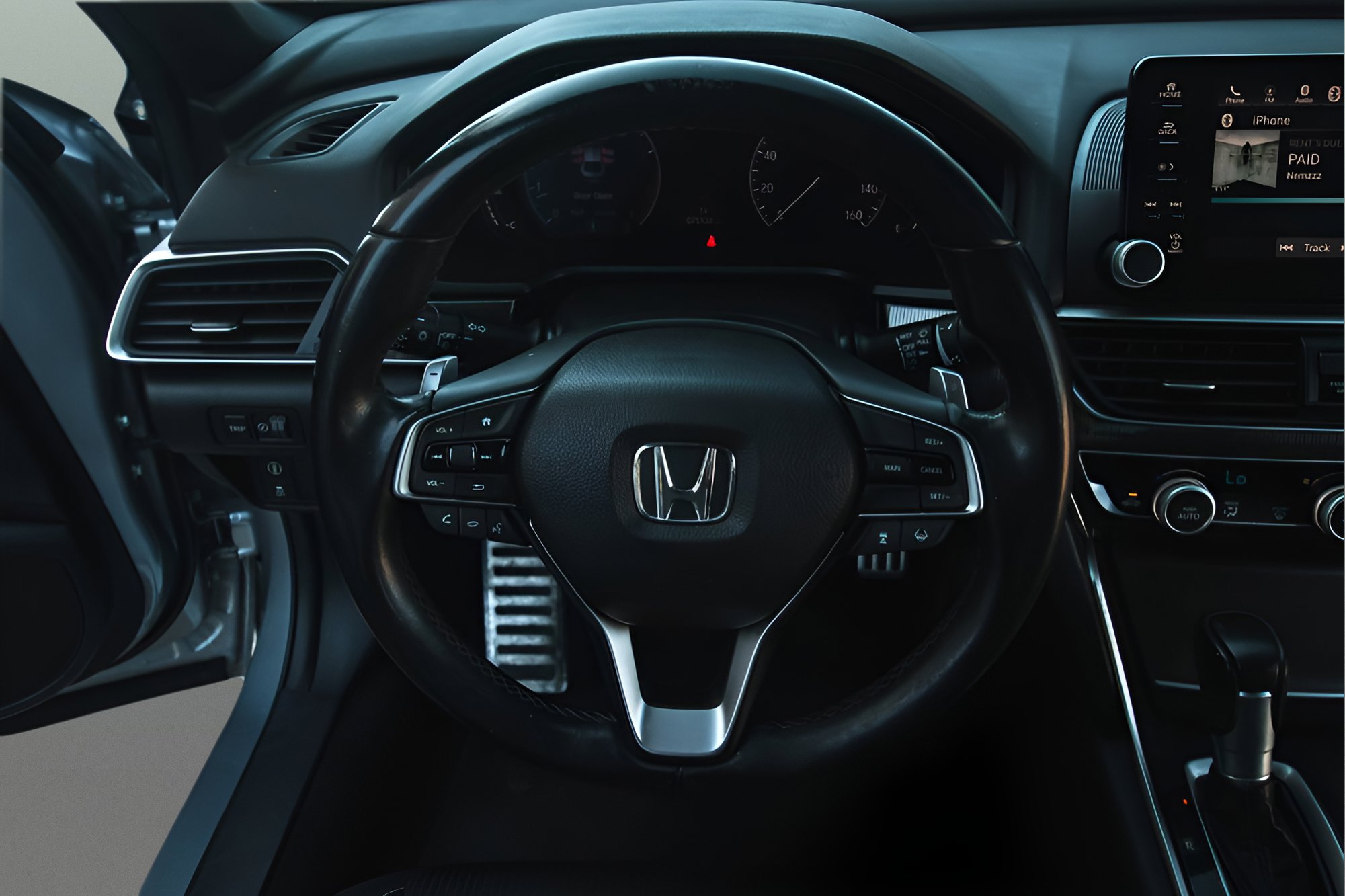 Used 2018 Honda Accord Sport image 23