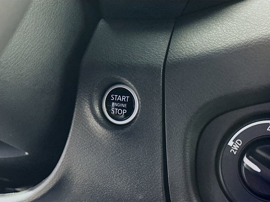 Certified 2023 Nissan Frontier SV w/ Technology Package image 19