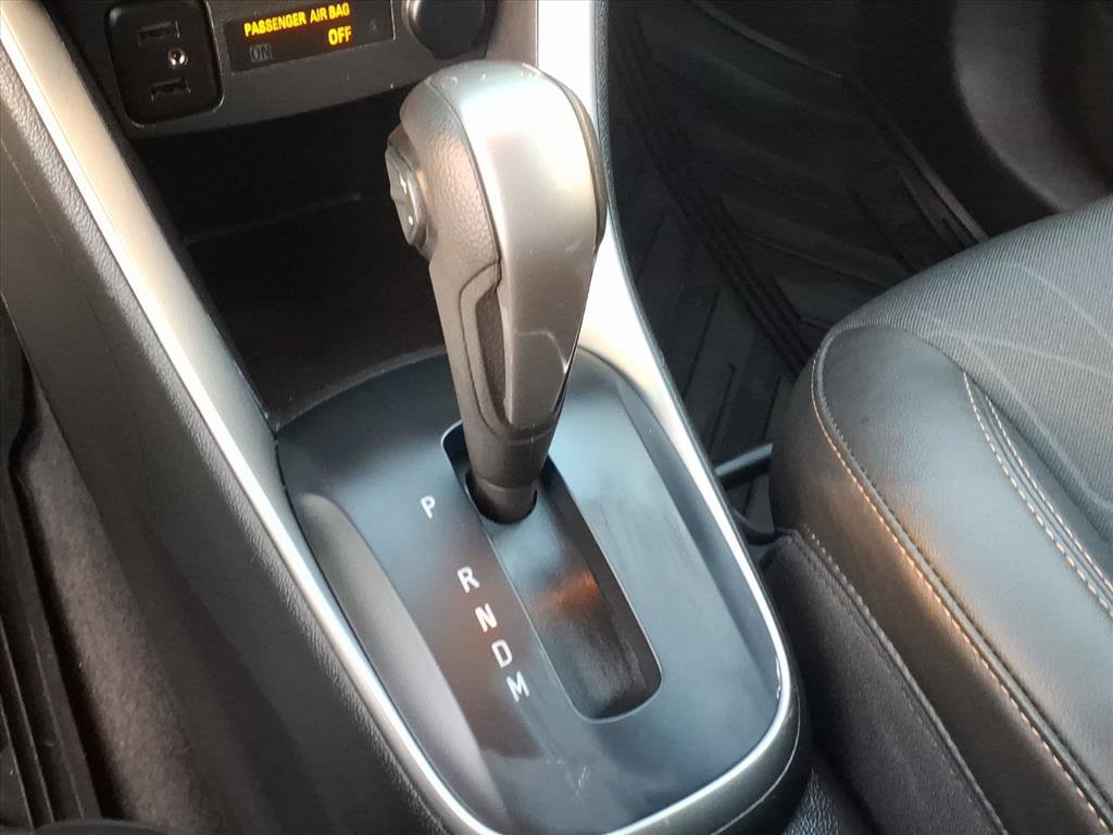 Certified 2022 Chevrolet Trax LT w/ LT Convenience Package image 16