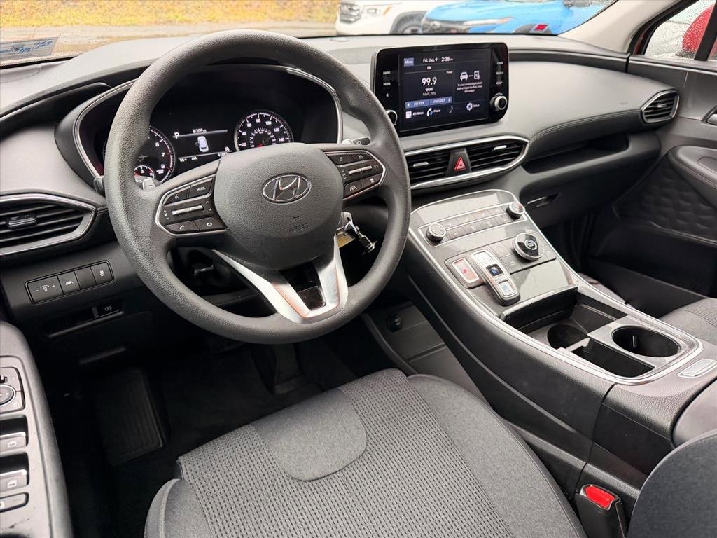 Used 2022 Hyundai Santa Fe SE image 5