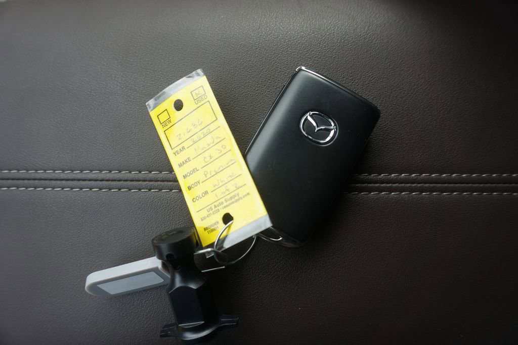 Used 2020 MAZDA CX-30 AWD w/ Premium Package image 30