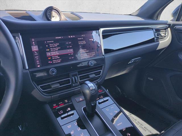 Used 2024 Porsche Macan Turbo AWD/4WD image 15