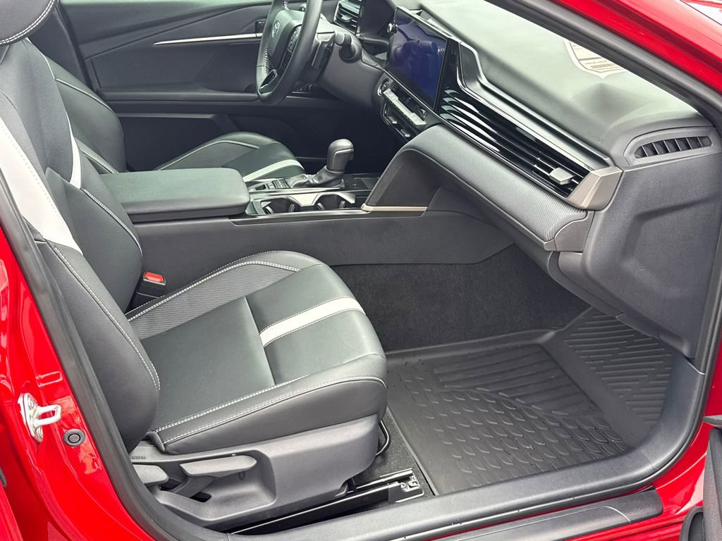 Used 2025 Toyota Camry SE w/ Multimedia Upgrade Package FWD image 13