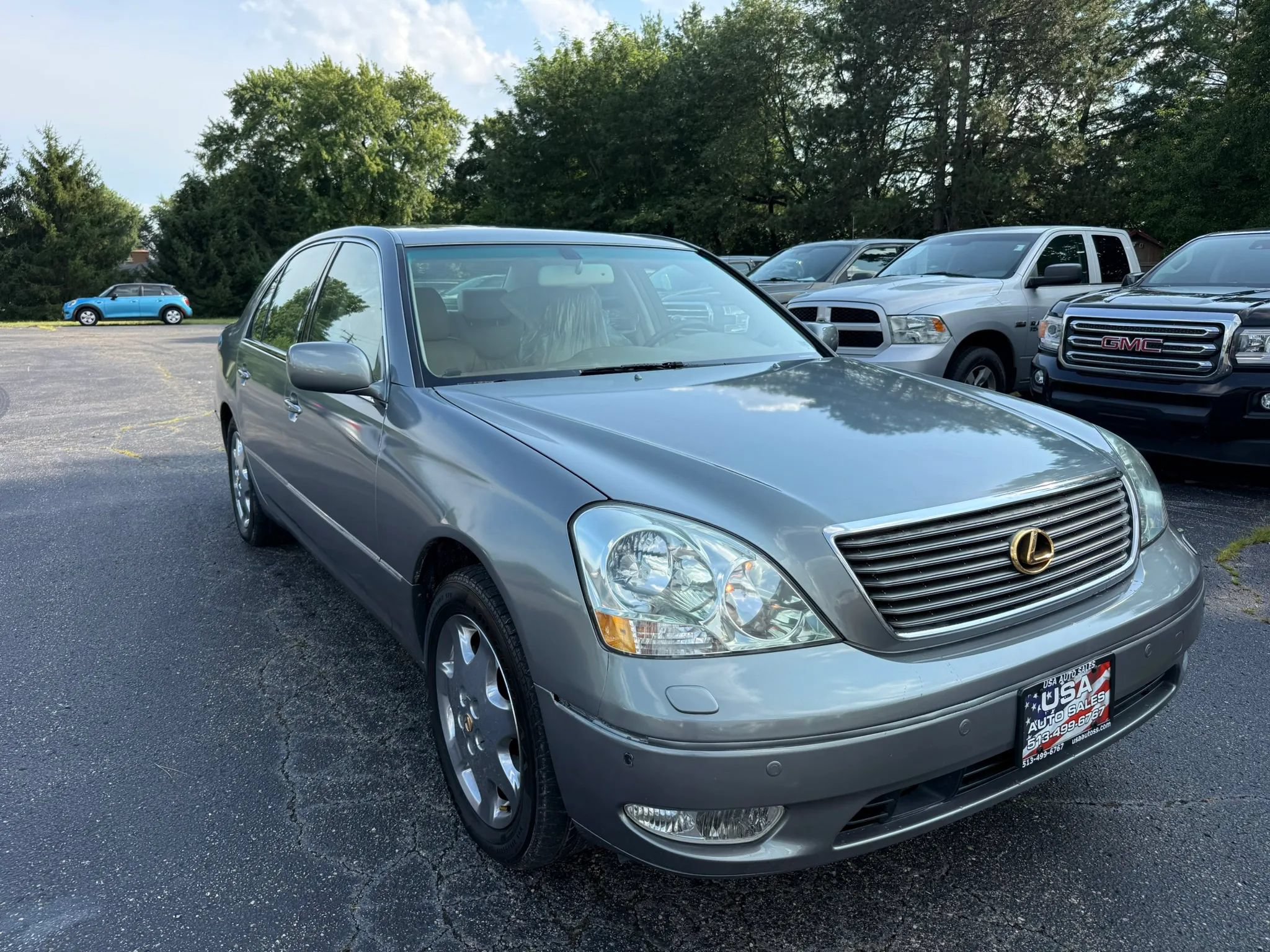 Used 2001 Lexus LS 430 RWD image 8