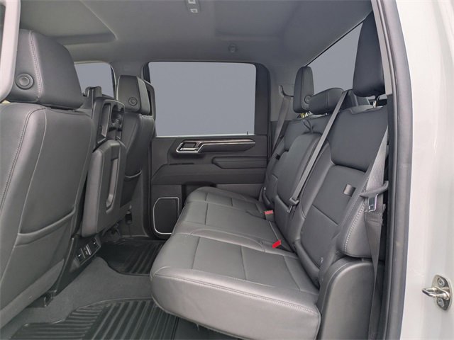 Used 2024 Chevrolet Silverado 2500 LTZ image 13