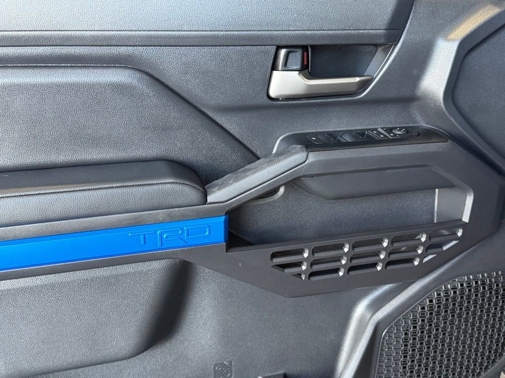 Certified 2025 Toyota Tacoma TRD Off-Road image 16