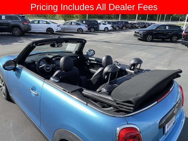 Used 2016 MINI Cooper Convertible FWD image 11