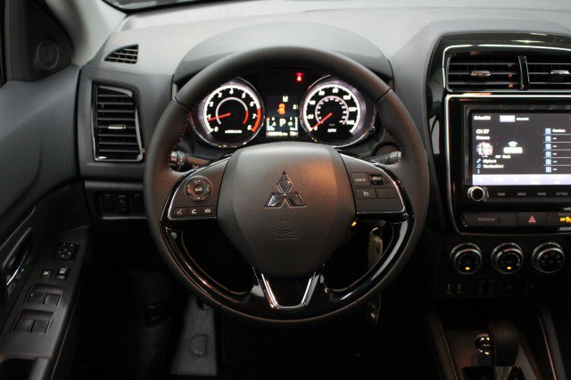 New 2026 Mitsubishi Outlander Sport LE image 23