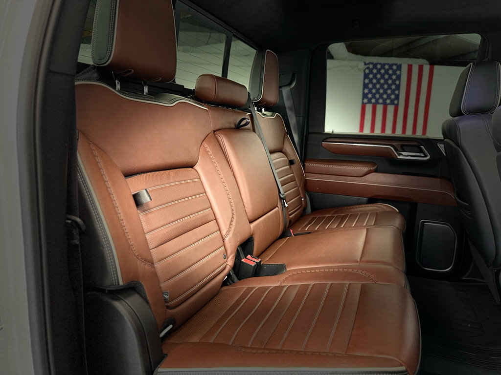 Used 2024 GMC Sierra 2500 Denali Ultimate AWD/4WD image 29