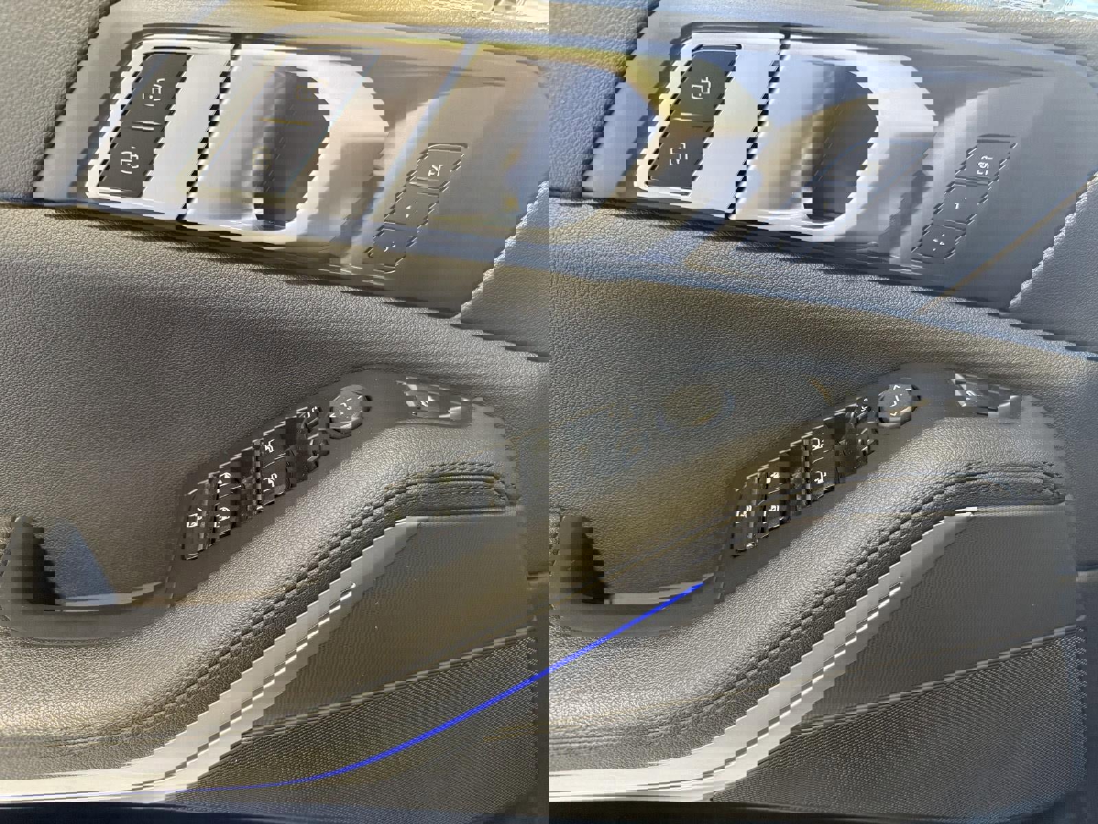 Used 2019 BMW X5 xDrive40i w/ Convenience Package image 34