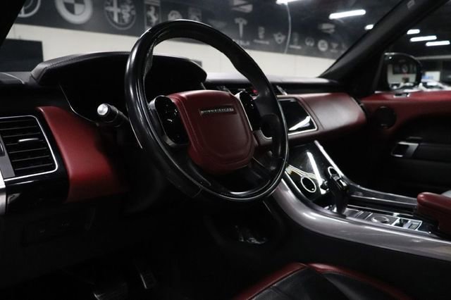 Used 2019 Land Rover Range Rover Sport HSE Dynamic image 10