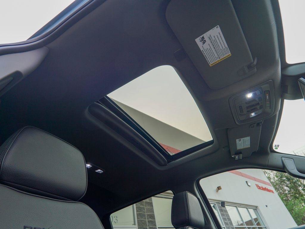 Used 2024 GMC Sierra 1500 Denali AWD/4WD image 34