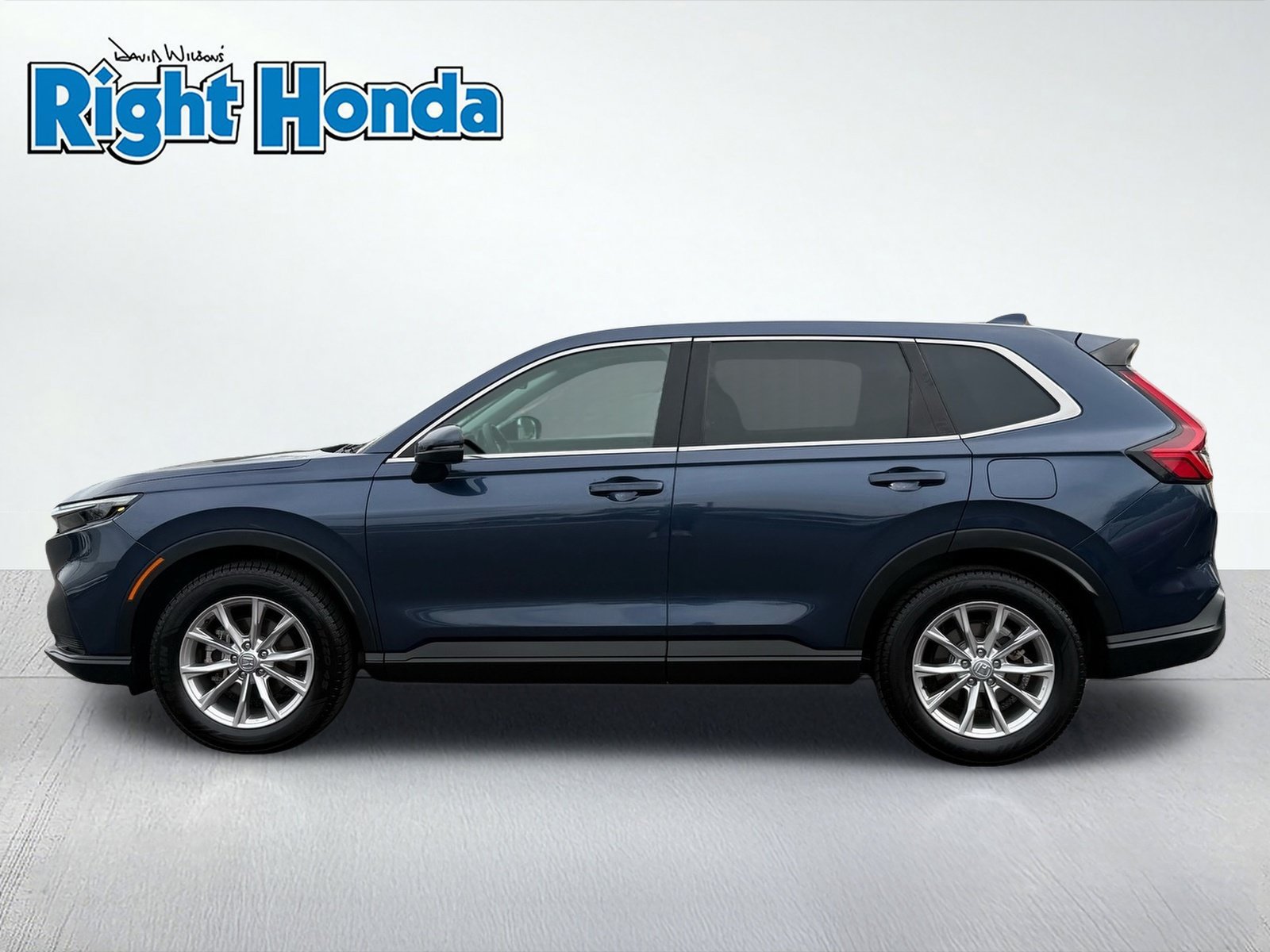 Used 2024 Honda CR-V EX image 3