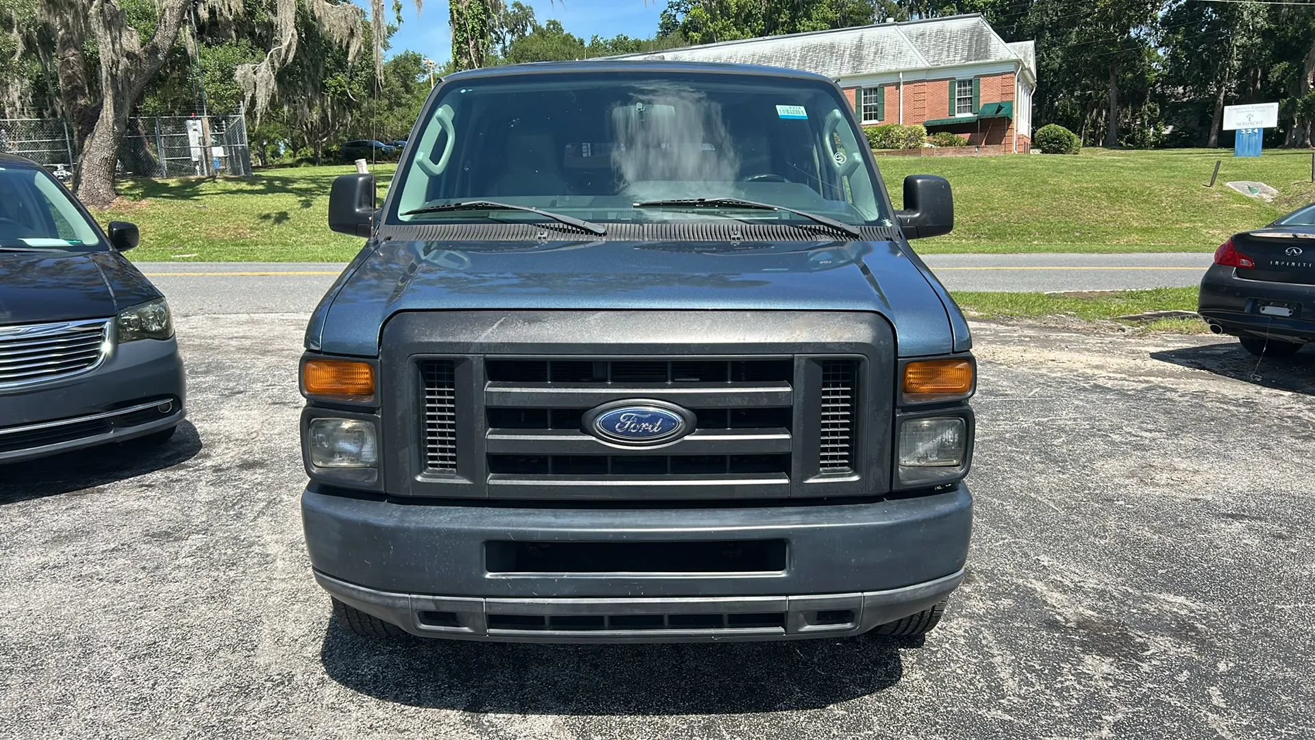 Used 2013 Ford E-150 and Econoline 150 Wagon w/ PWR Windows & Locks Group RWD image 2