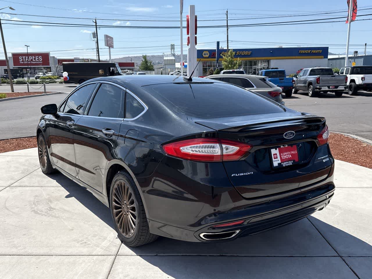 Used 2014 Ford Fusion Titanium FWD image 5