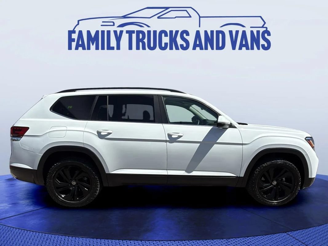 Used 2022 Volkswagen Atlas SE AWD/4WD image 6