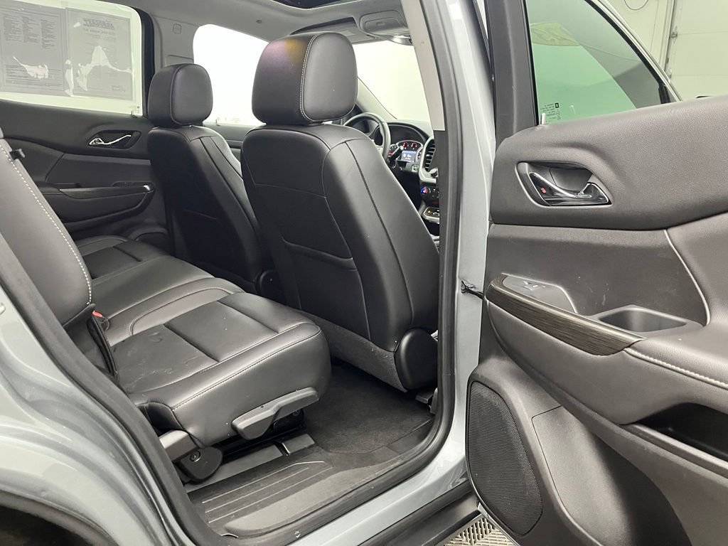 Used 2023 GMC Acadia SLT w/ Preferred Package AWD/4WD image 34