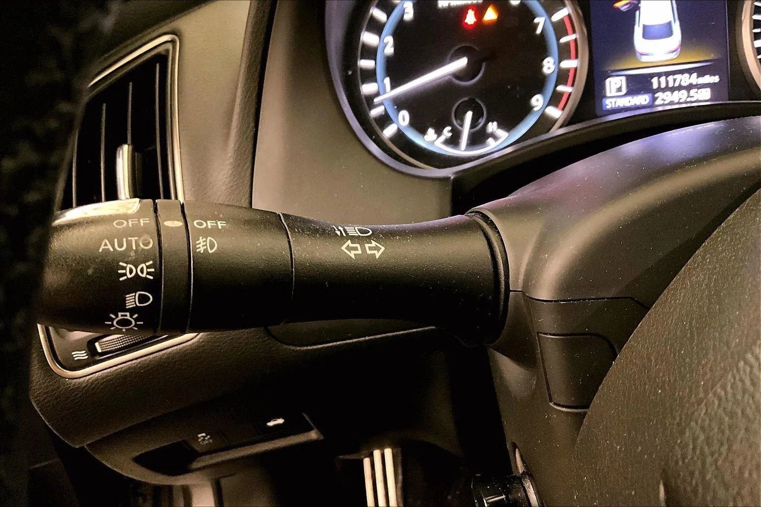 Used 2018 INFINITI Q50 Red Sport 400 w/ Sensory Package (Sport) image 31