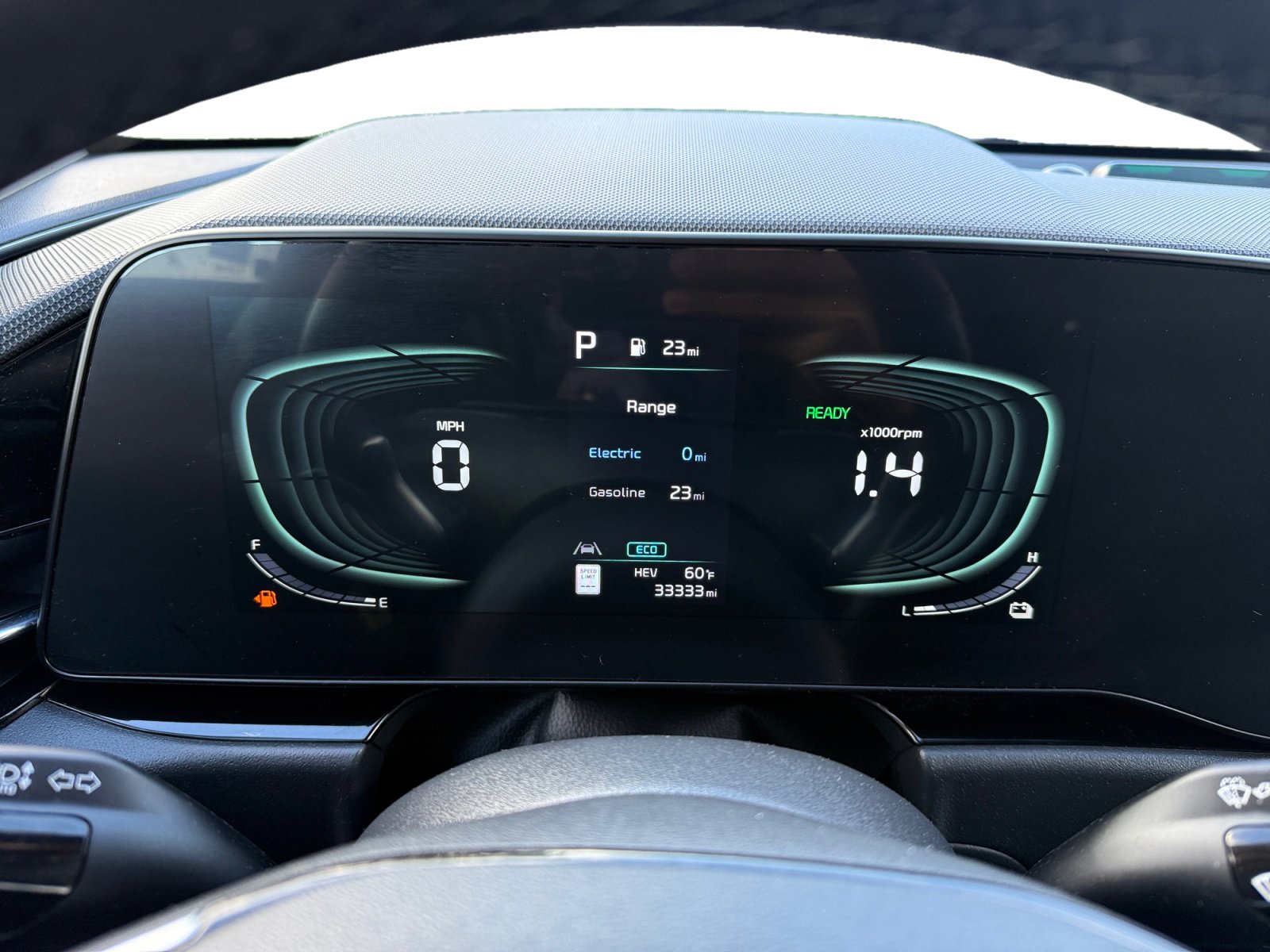 Used 2023 Kia Niro EX FWD image 11