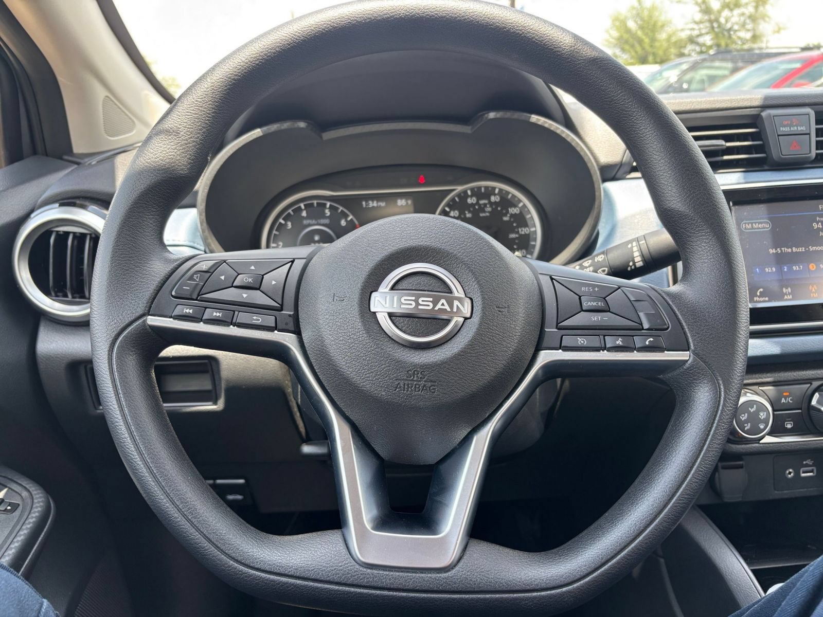 Used 2025 Nissan Versa SV FWD image 25