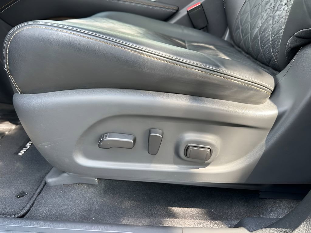 Used 2024 Nissan Murano Platinum w/ Cargo Package FWD image 19