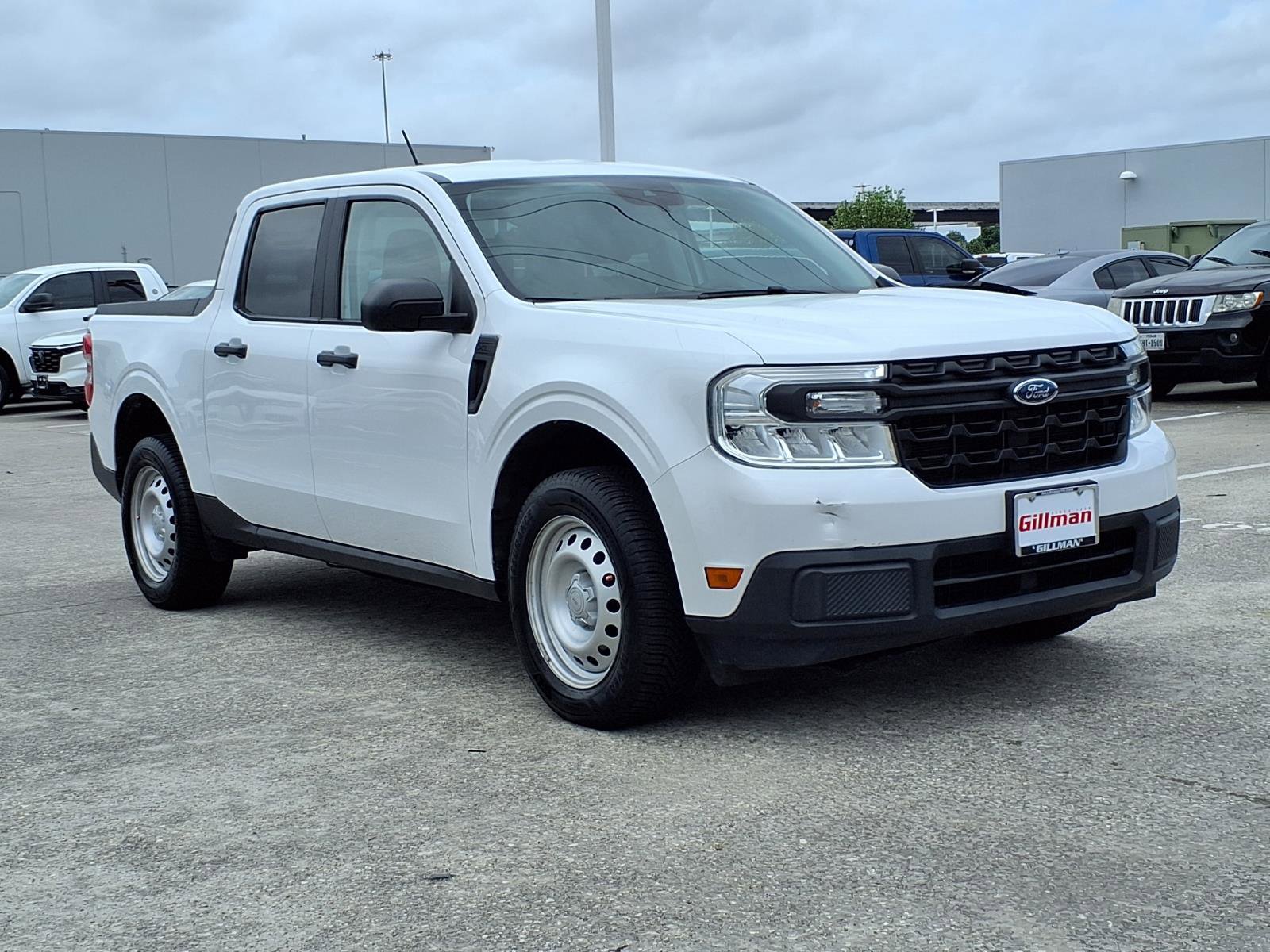Used 2022 Ford Maverick XL FWD image 2