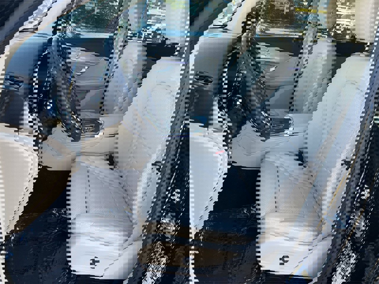 Used 2022 Mercedes-Benz GLC 300 image 21