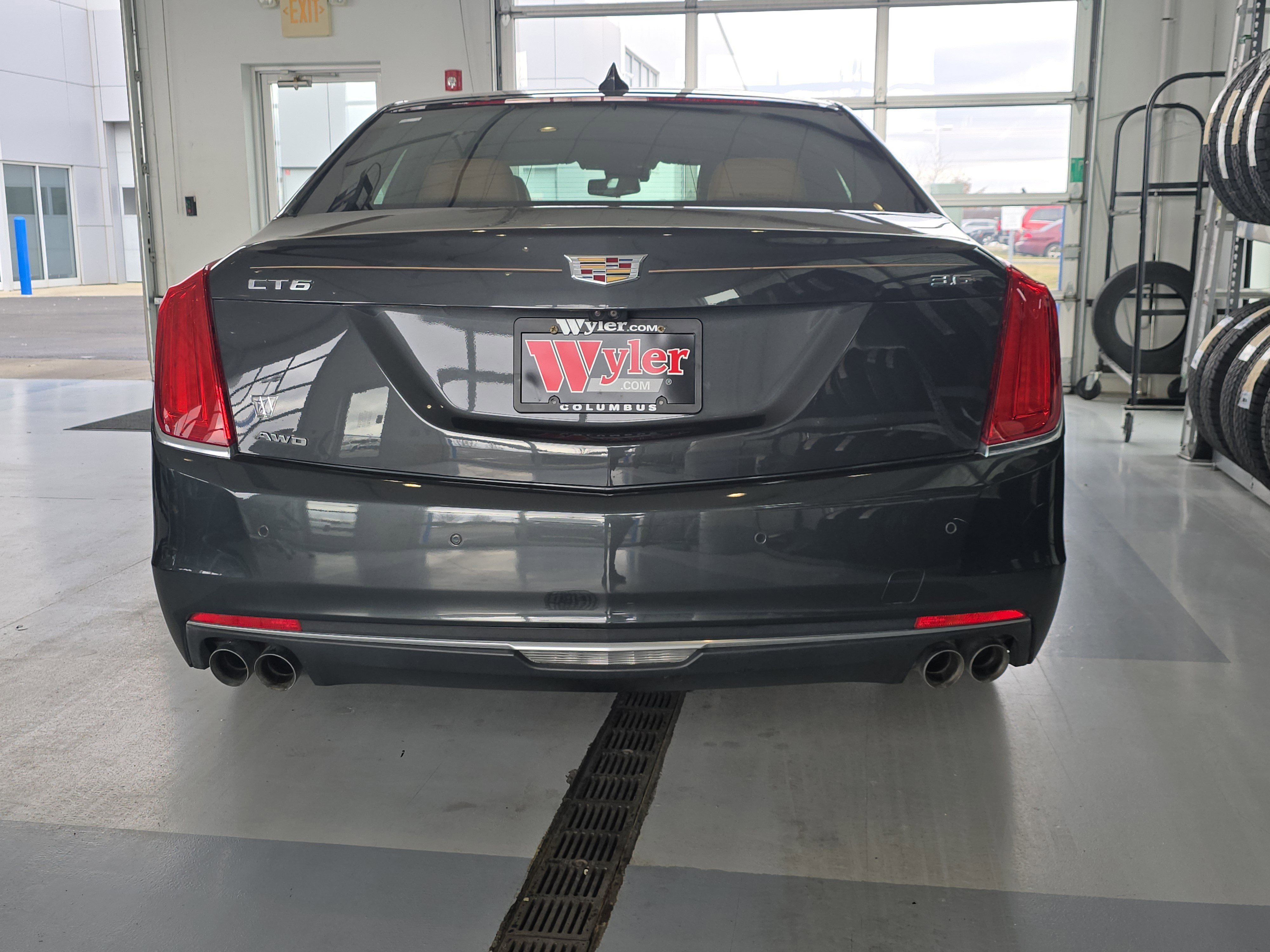 Used 2016 Cadillac CT6 Luxury image 5