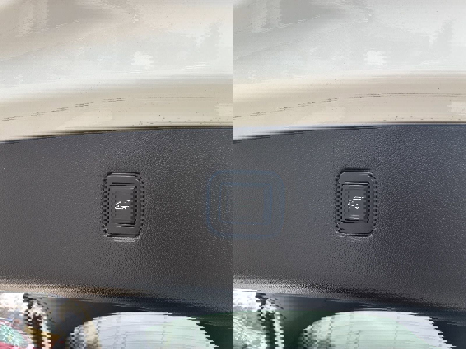 Used 2023 Chevrolet Blazer LT w/ Convenience Package image 6