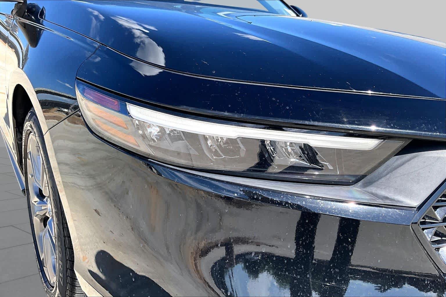 Used 2023 Honda Accord EX image 26