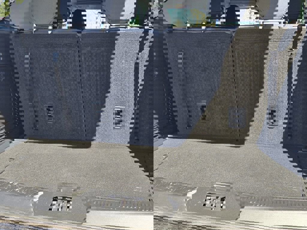 Used 2025 Ford Explorer Active AWD/4WD image 20