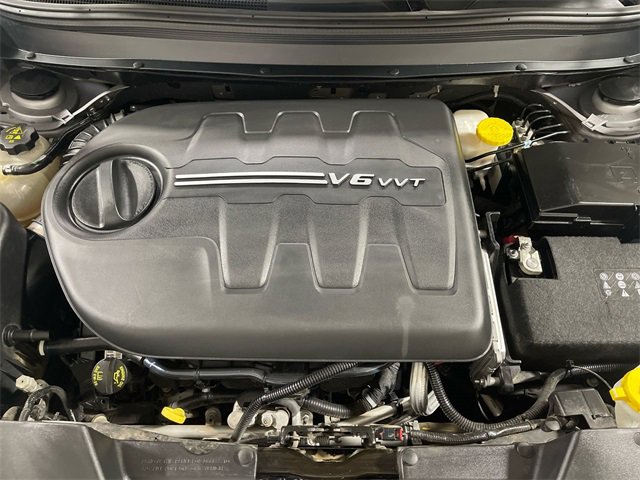 Used 2018 Jeep Cherokee Limited image 25