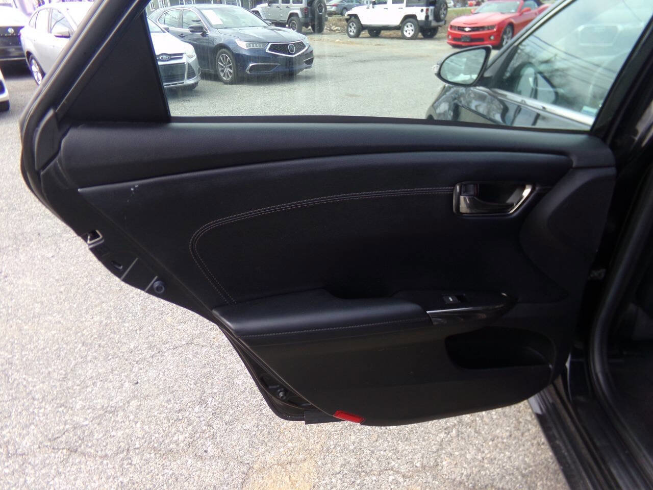 Used 2014 Toyota Avalon XLE Touring image 27