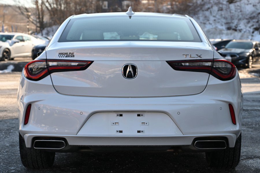 Used 2025 Acura TLX w/ Technology Package image 6