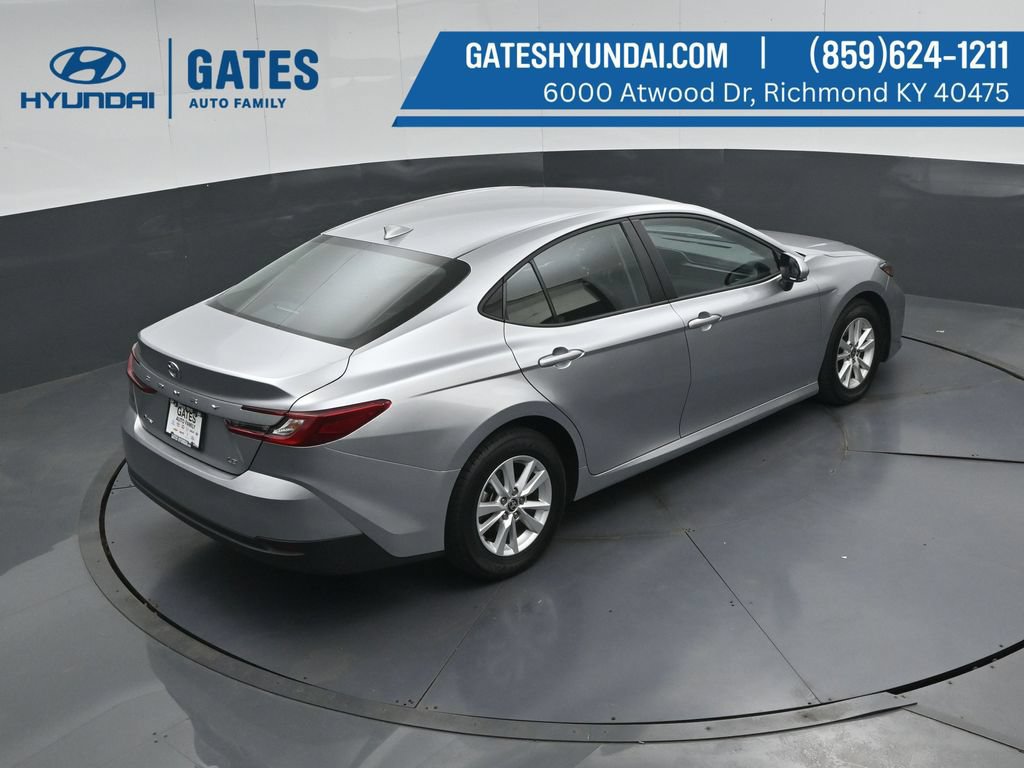 Used 2025 Toyota Camry LE FWD image 45