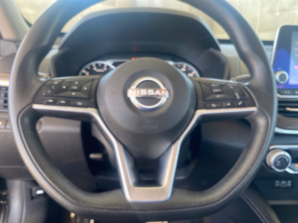 Certified 2023 Nissan Altima 2.5 SV FWD image 17